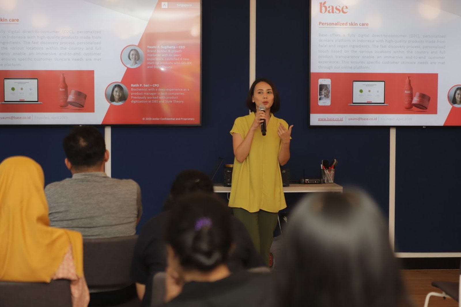 Image of Yaumi F. Sugiharta, CEO of Base speaking at an Antler Southeast Asia event hosted in Singapore