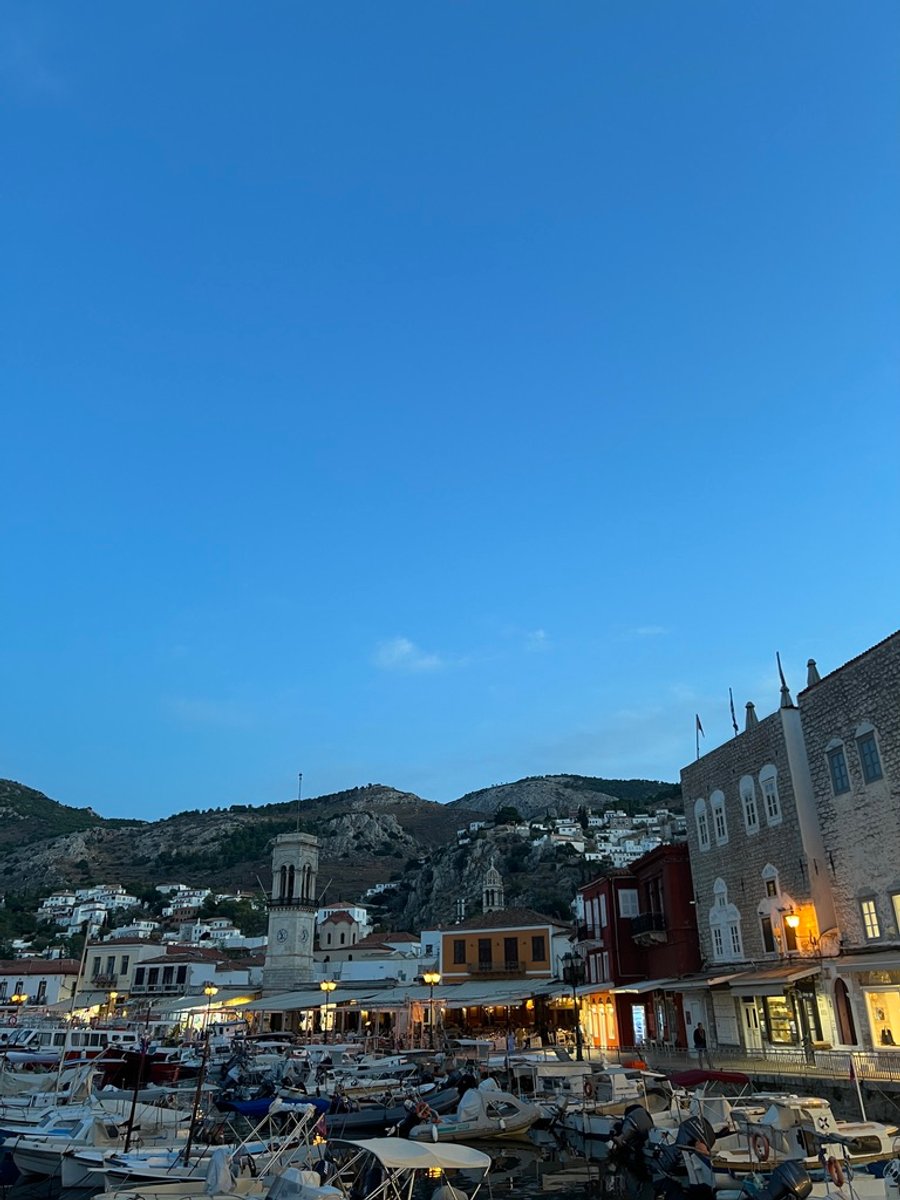 Hydra in the evening