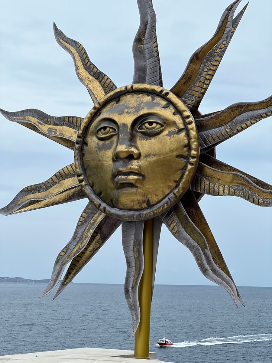 A Jeff Koons sculpture at Deste’s Projectspace Slaughterhouse gallery