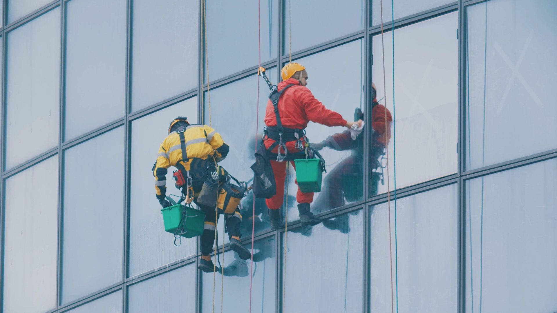 Video preview "Facilitair Schoonmaak Beveiliging Teaser"