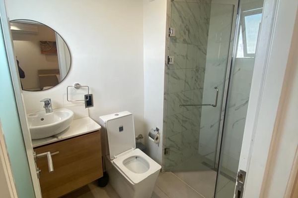 Park Apartments - Fully Furnished 2 Bedroom Apartment - Image 5ddb85d7b974