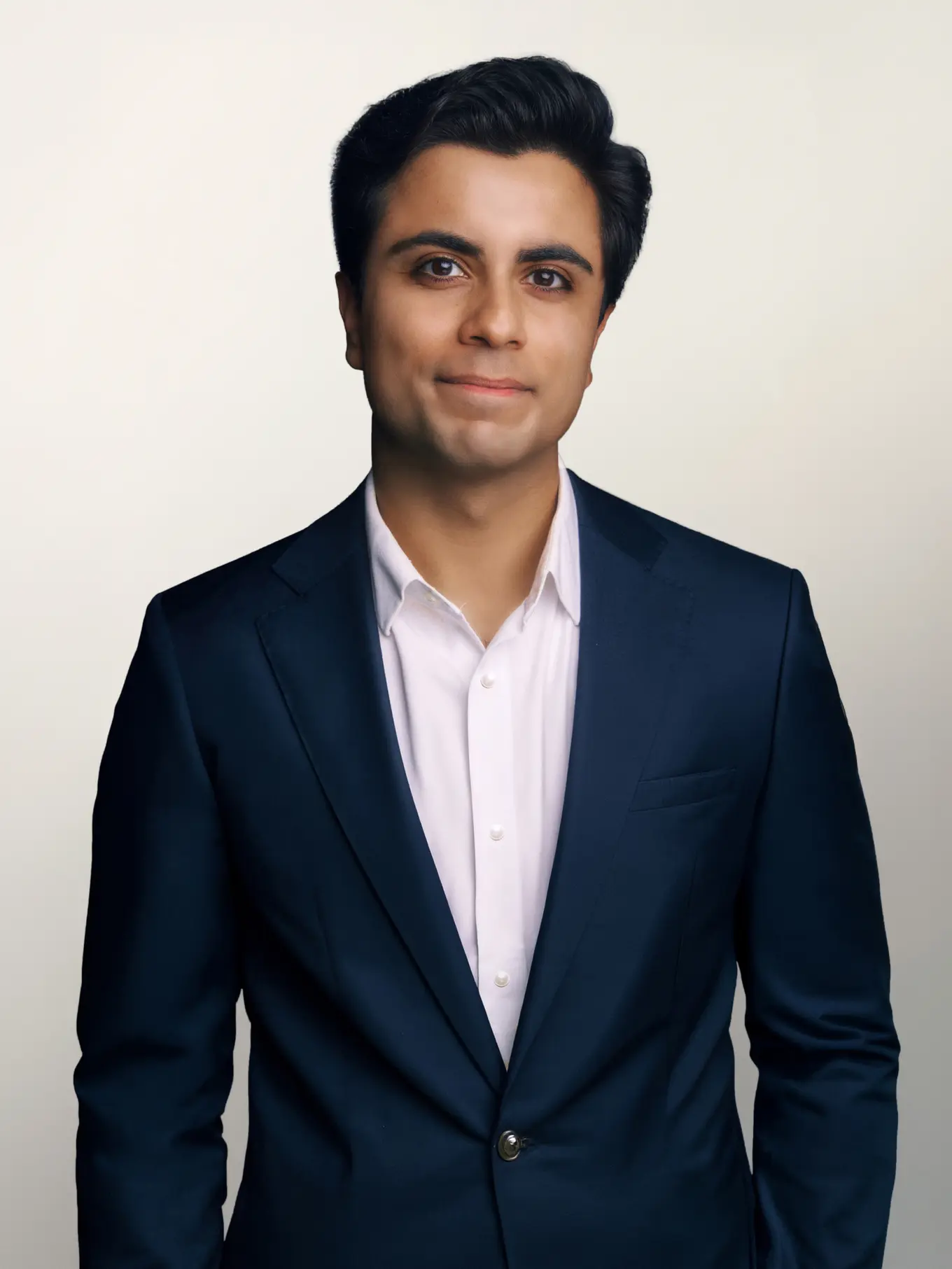 Dr. Akshay Syal
