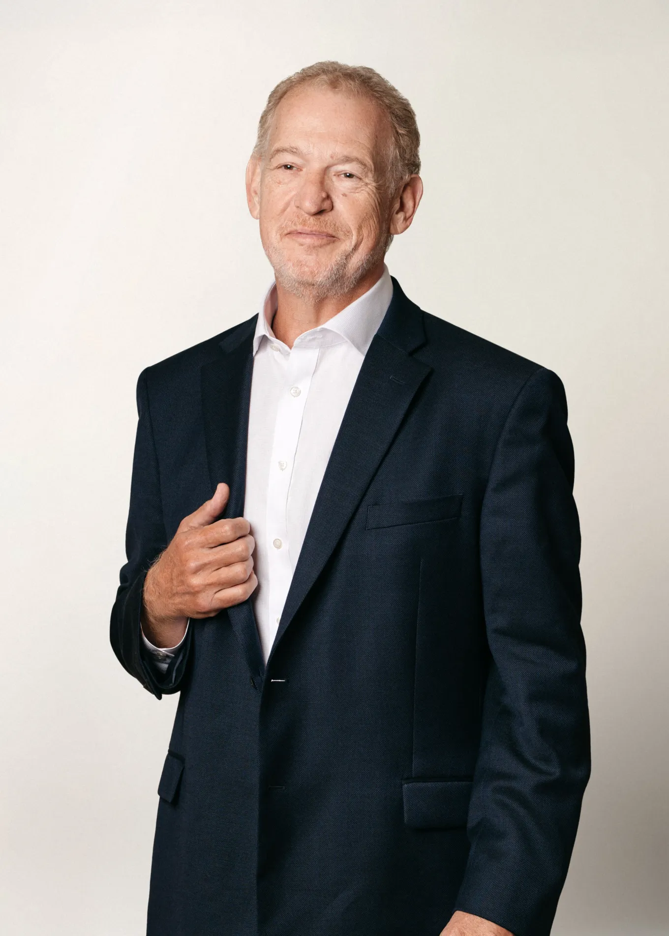 Dr. Marc Benton