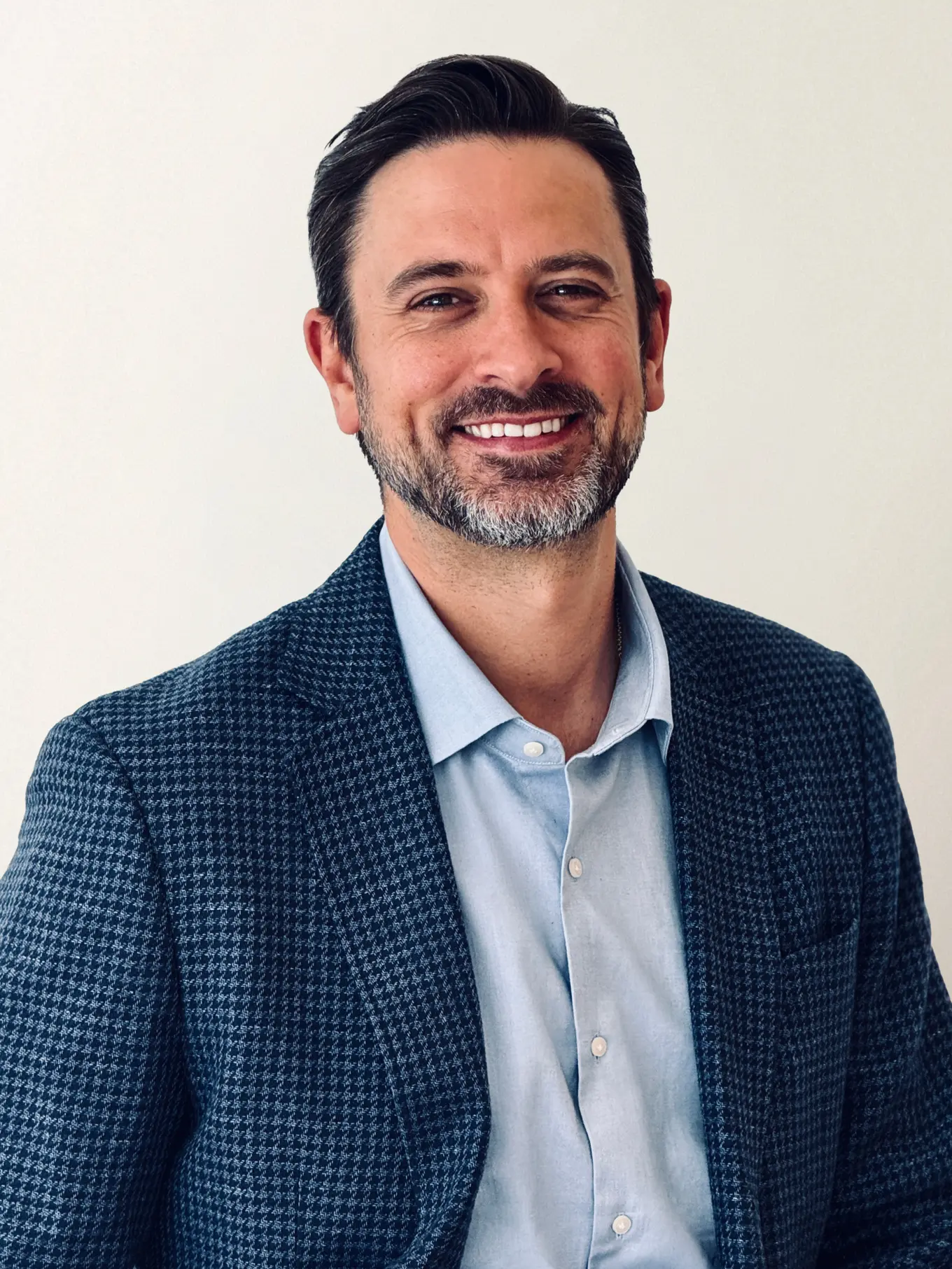 Dr. Paul Skomra