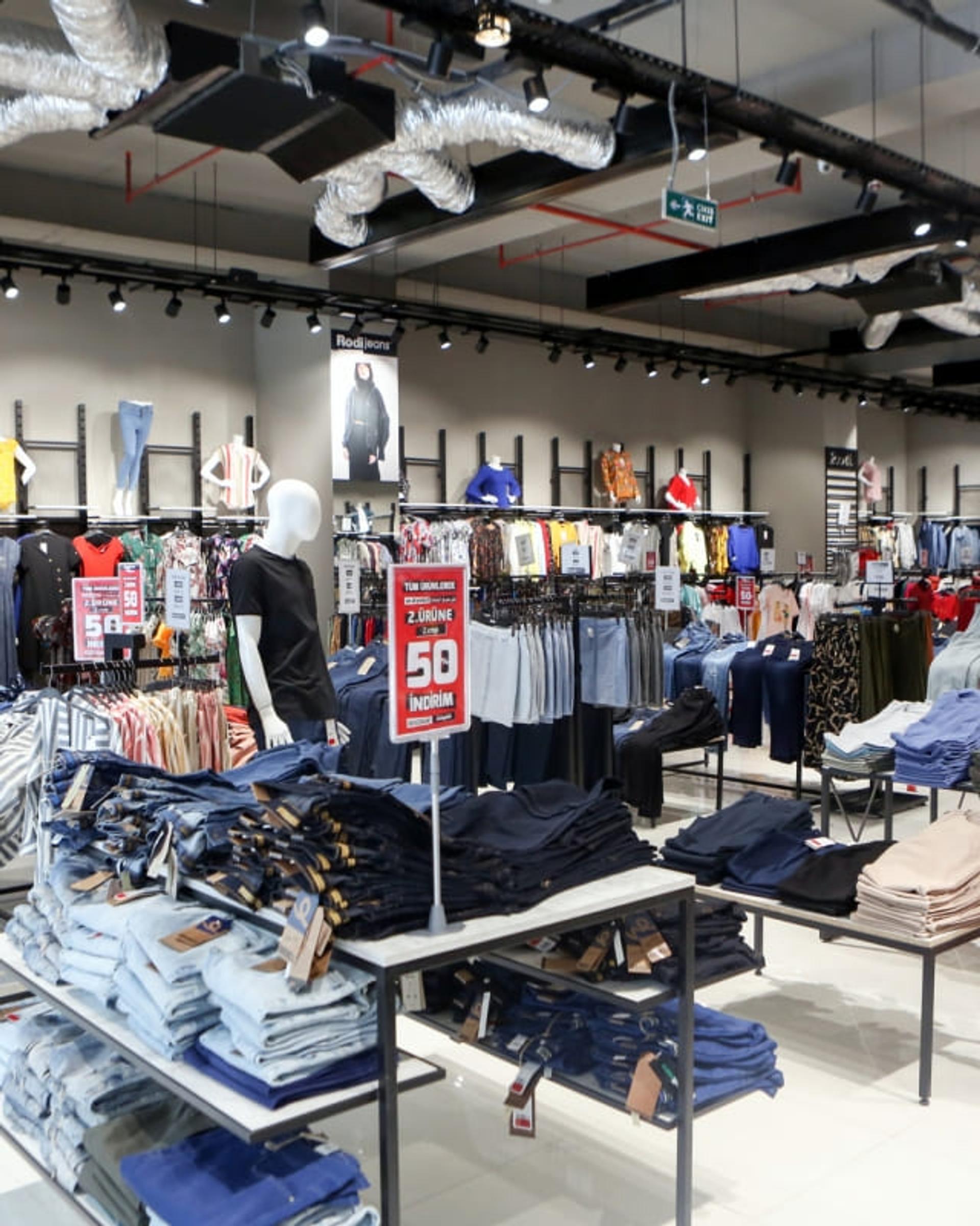 RODİ JEANS Avlu 34