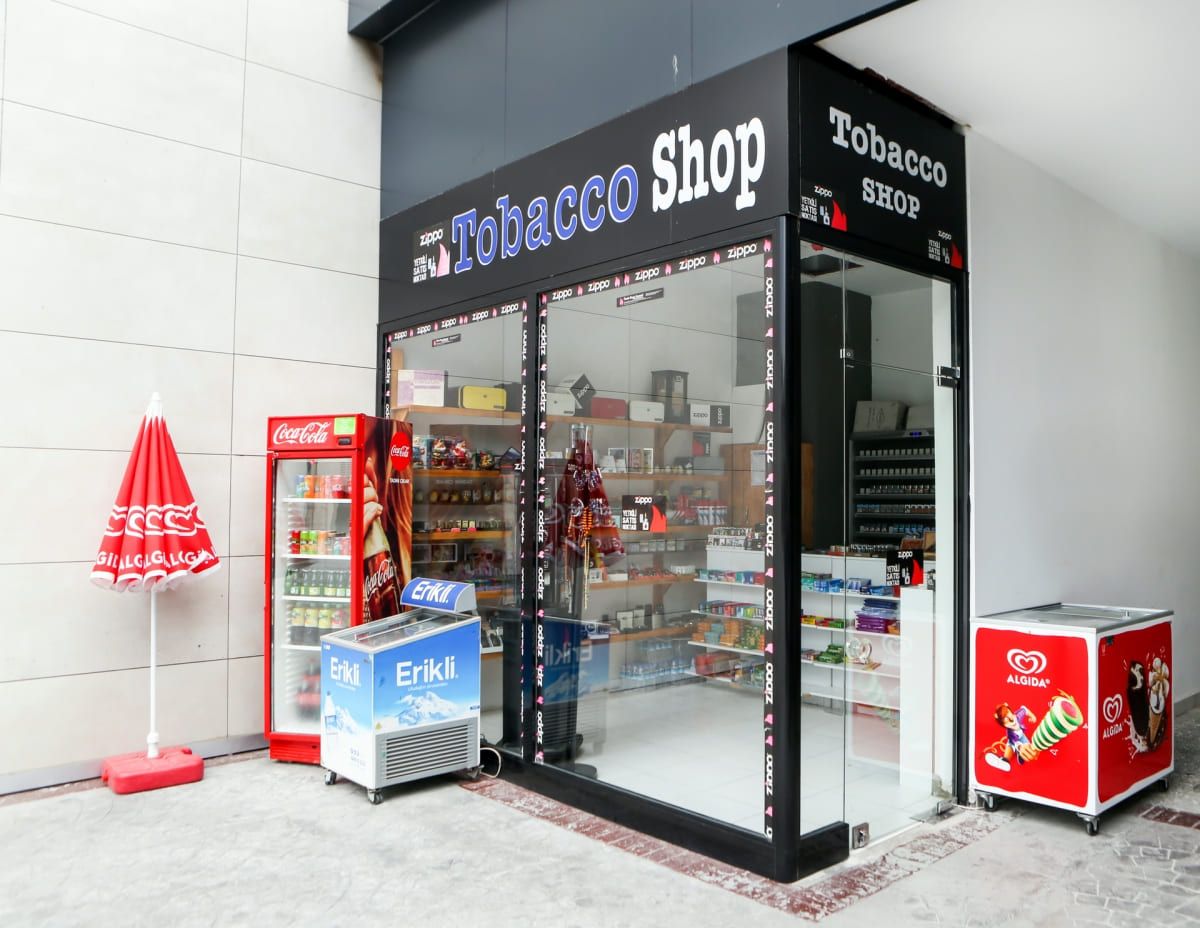 TOBACCO SHOP Avlu 34