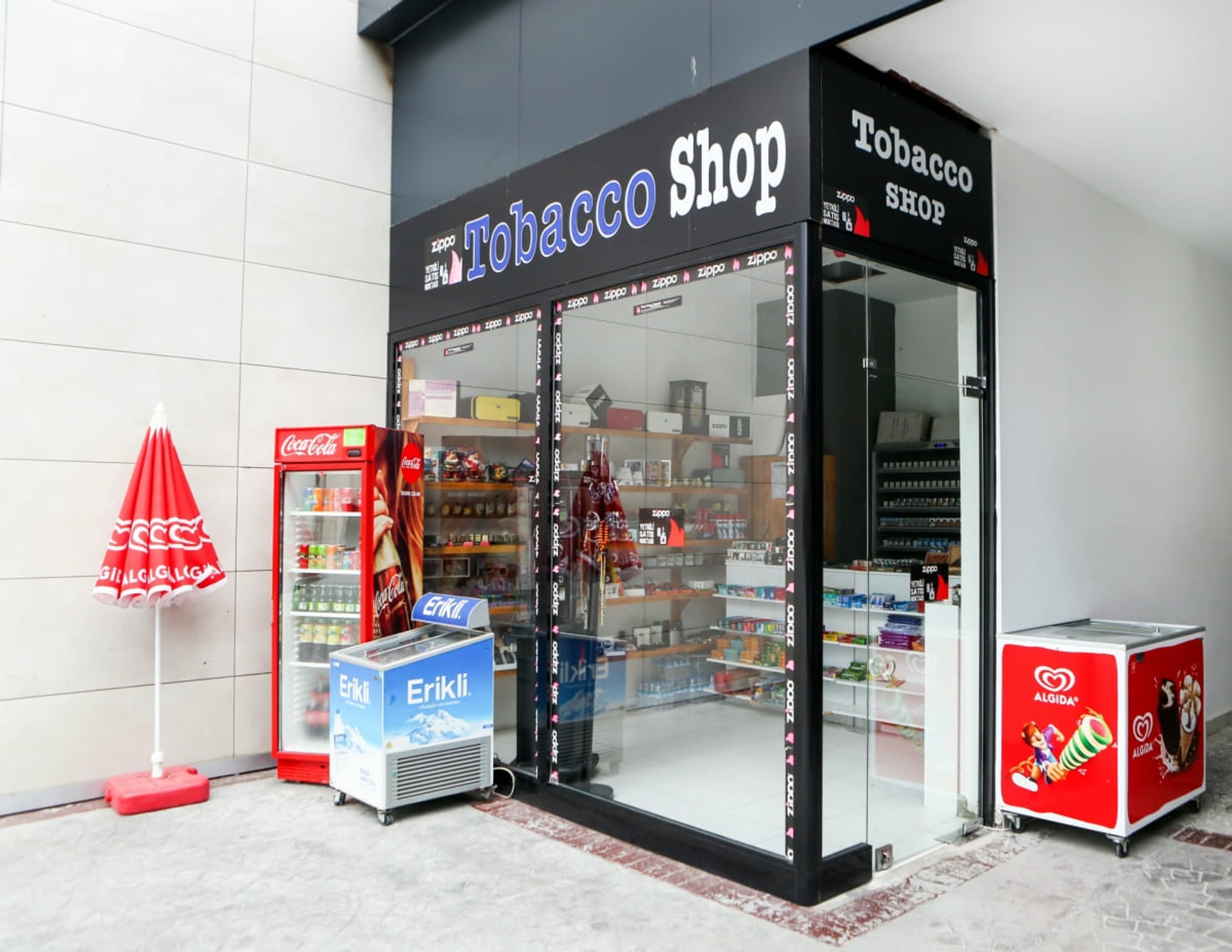 TOBACCO SHOP Avlu 34