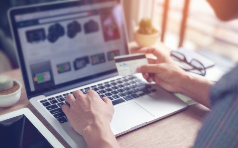 Examples of DTC eCommerce sites