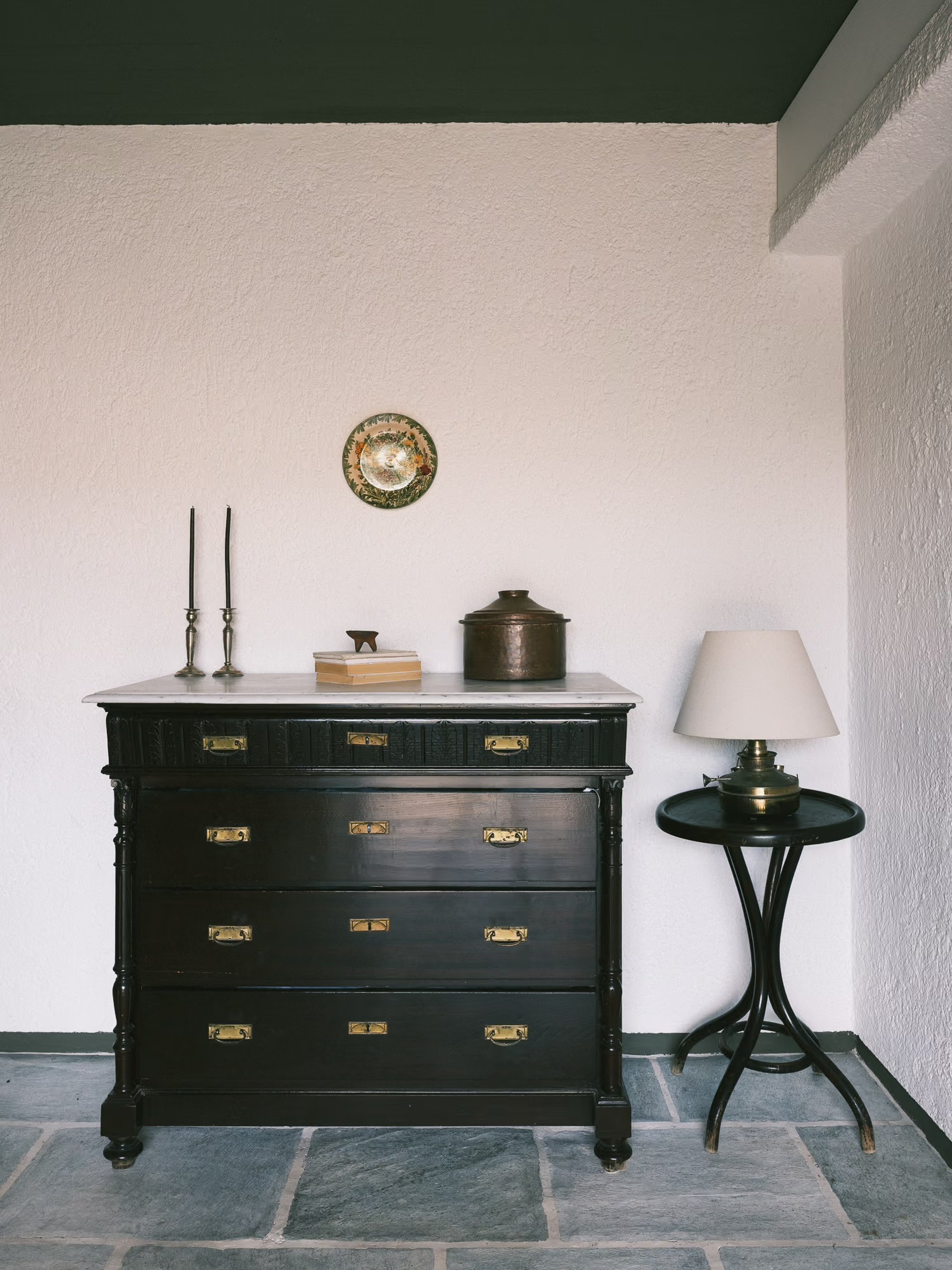 10AM Apotheke for 10AM, photograph 7 by Žan Vargek