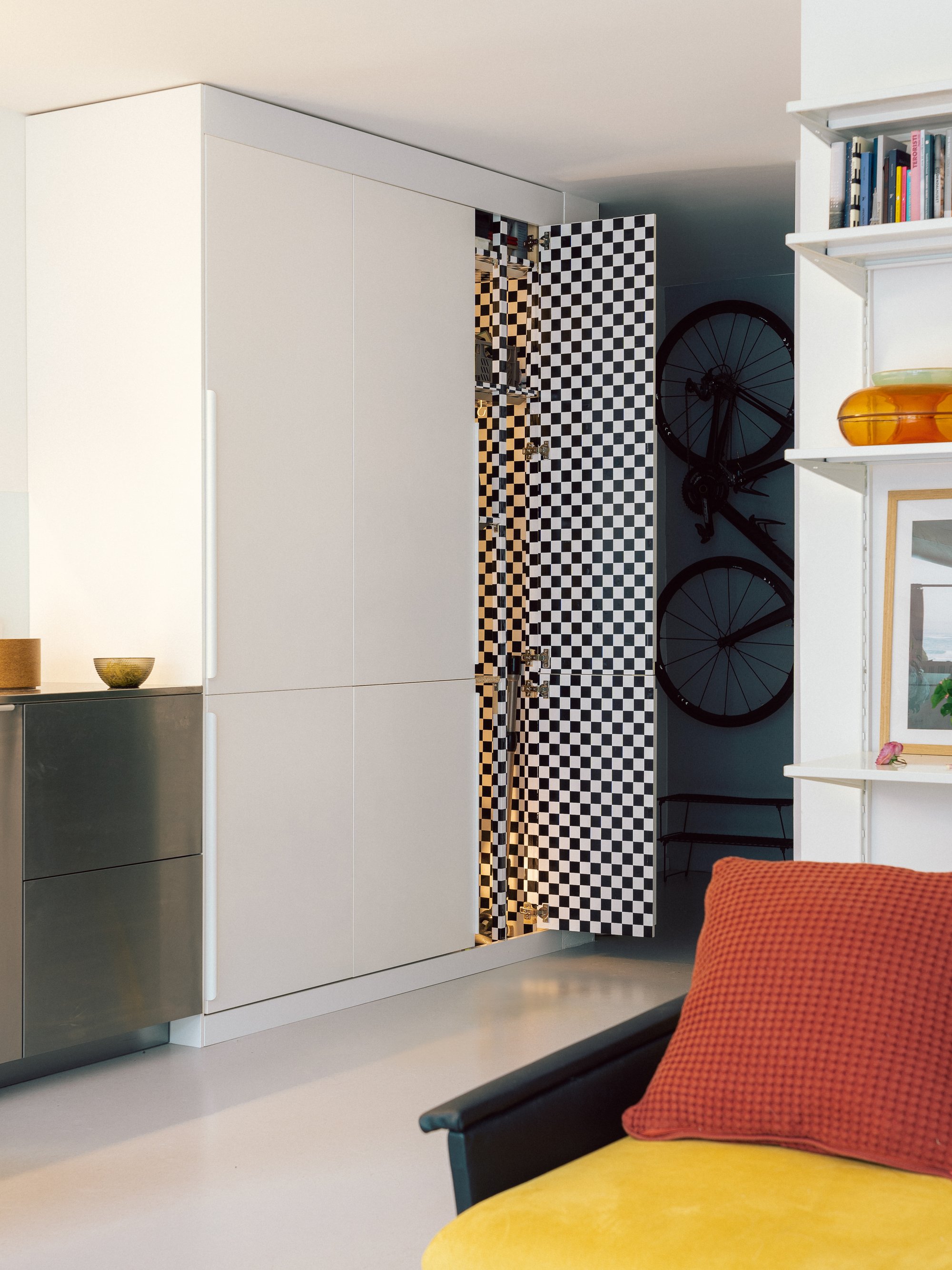 Apartment 8 for Ajda Žagar, photograph 1 by Žan Vargek