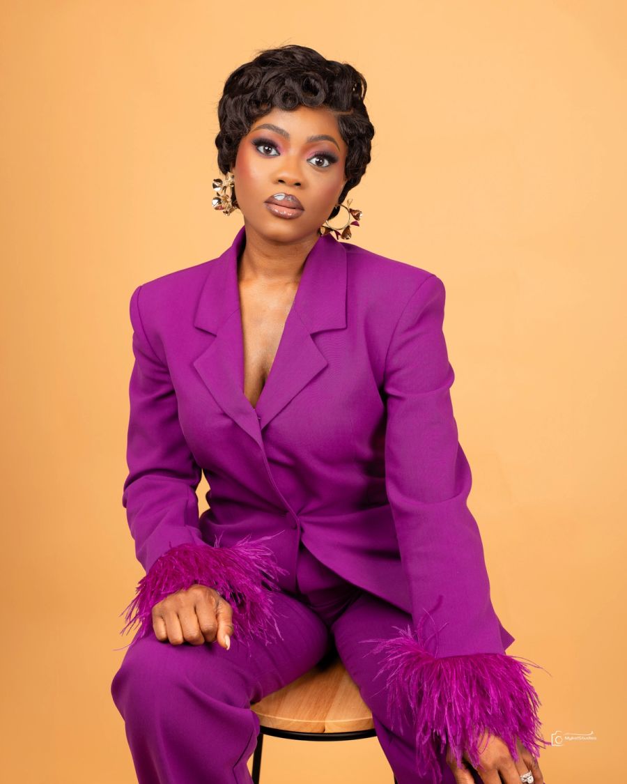 Lady in purple dress