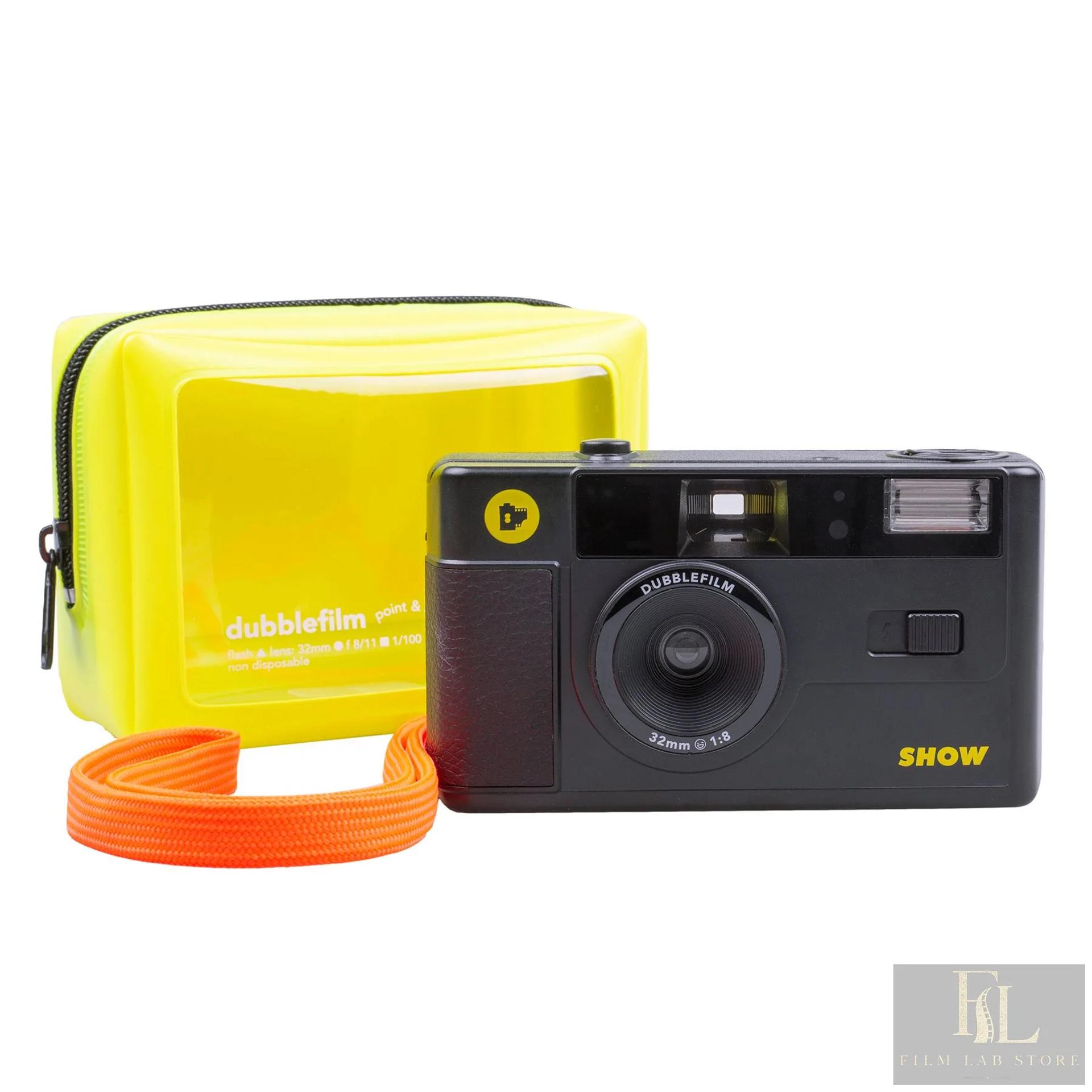 dubblefilm SHOW — 35 mm point-and-shoot film camera with flash, reusable, black