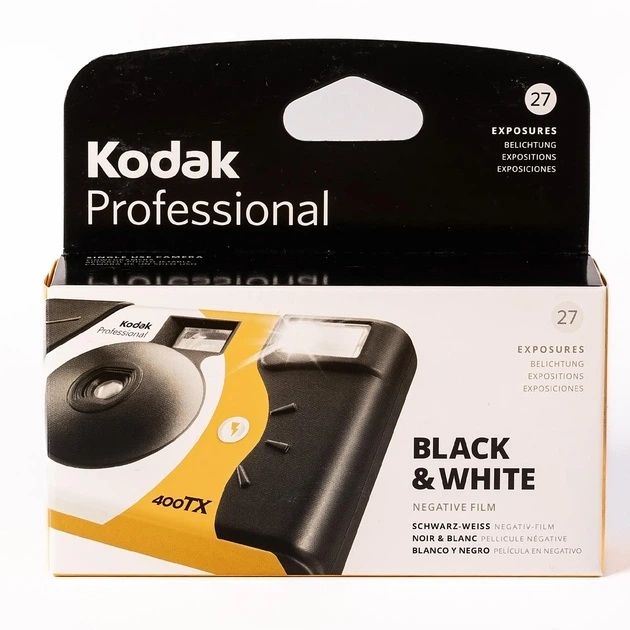 Kodak Professional 400TX — одноразовая плёночная камера 35 мм со вспышкой, 27 кадров, ISO 400
