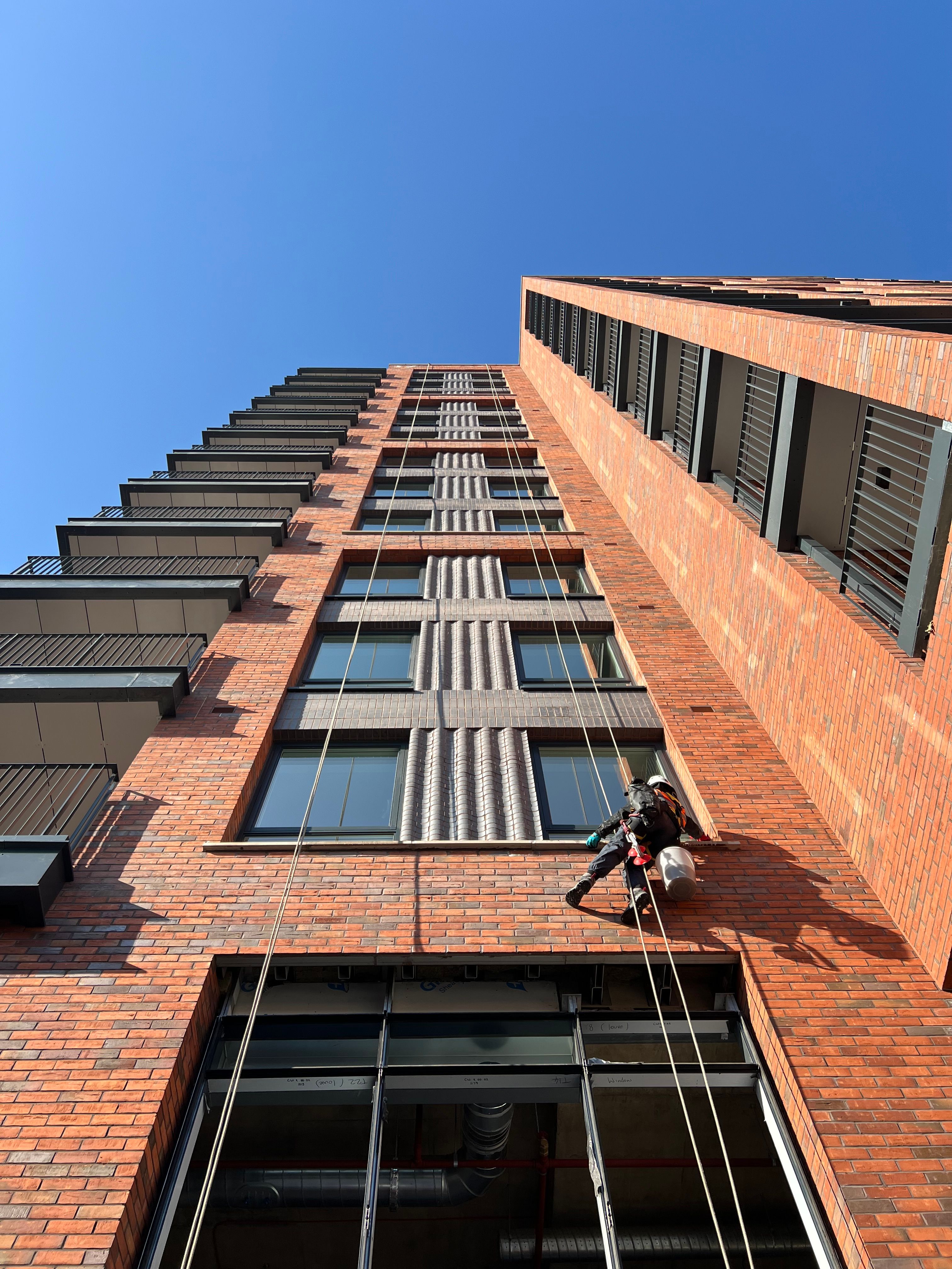 Window Cleaning - Peckham