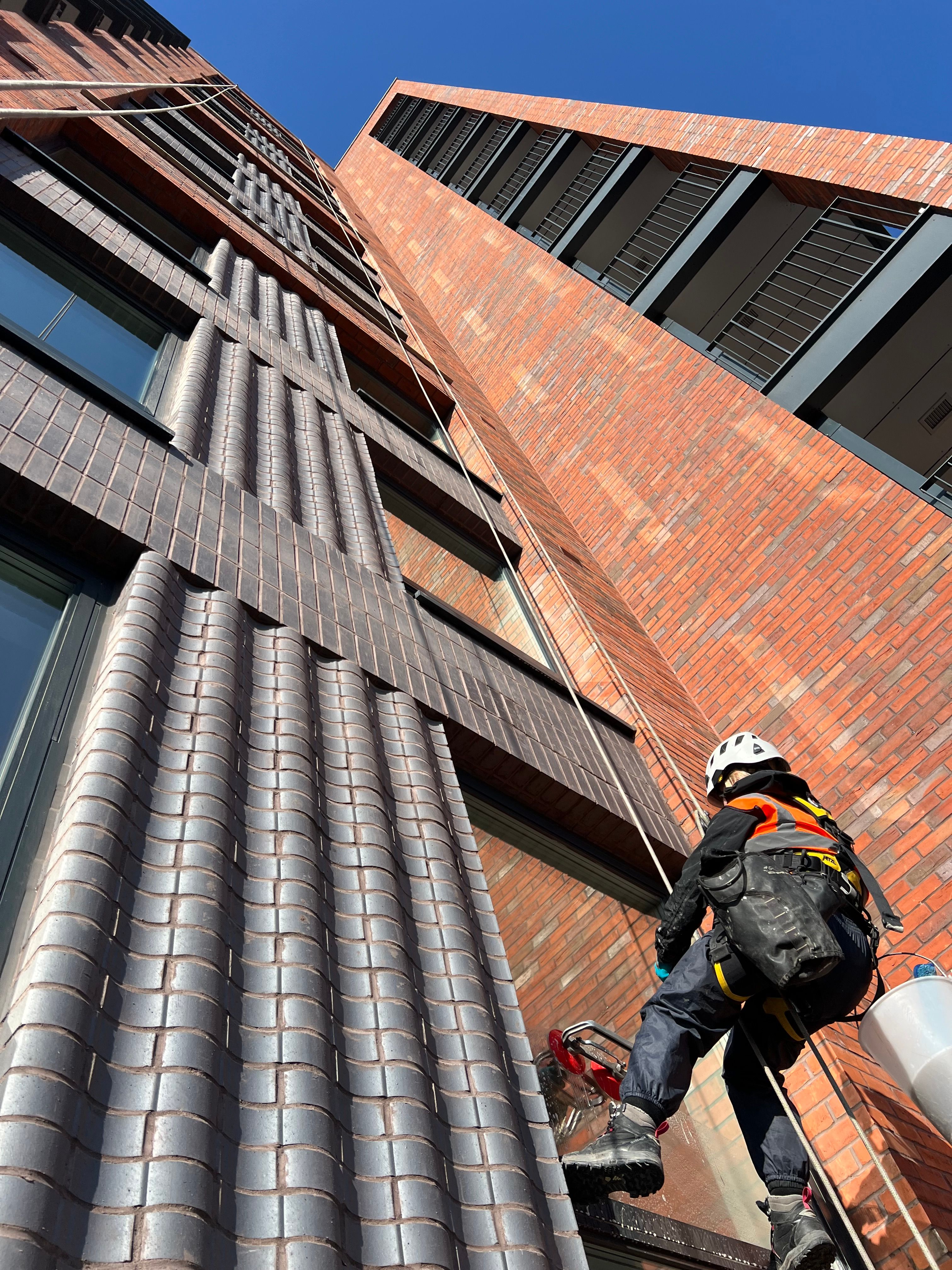 Post-construction window cleaning - Peckham, London