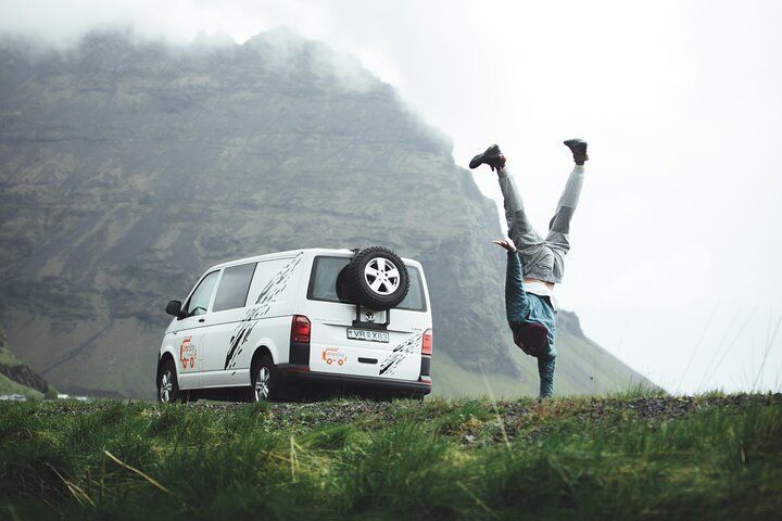 Best Time to Visit Iceland: A Month-by-Month Guide
