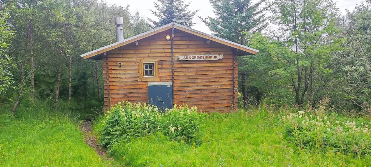 AU44 Cottages