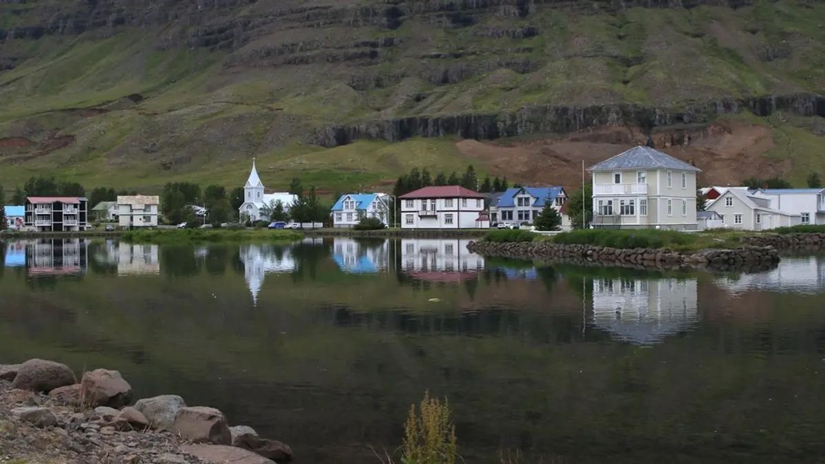 Essential Icelandic Phrases You Should Learn