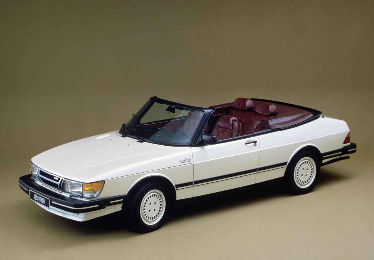 1986 Saab Cabriolet with ox blood seats