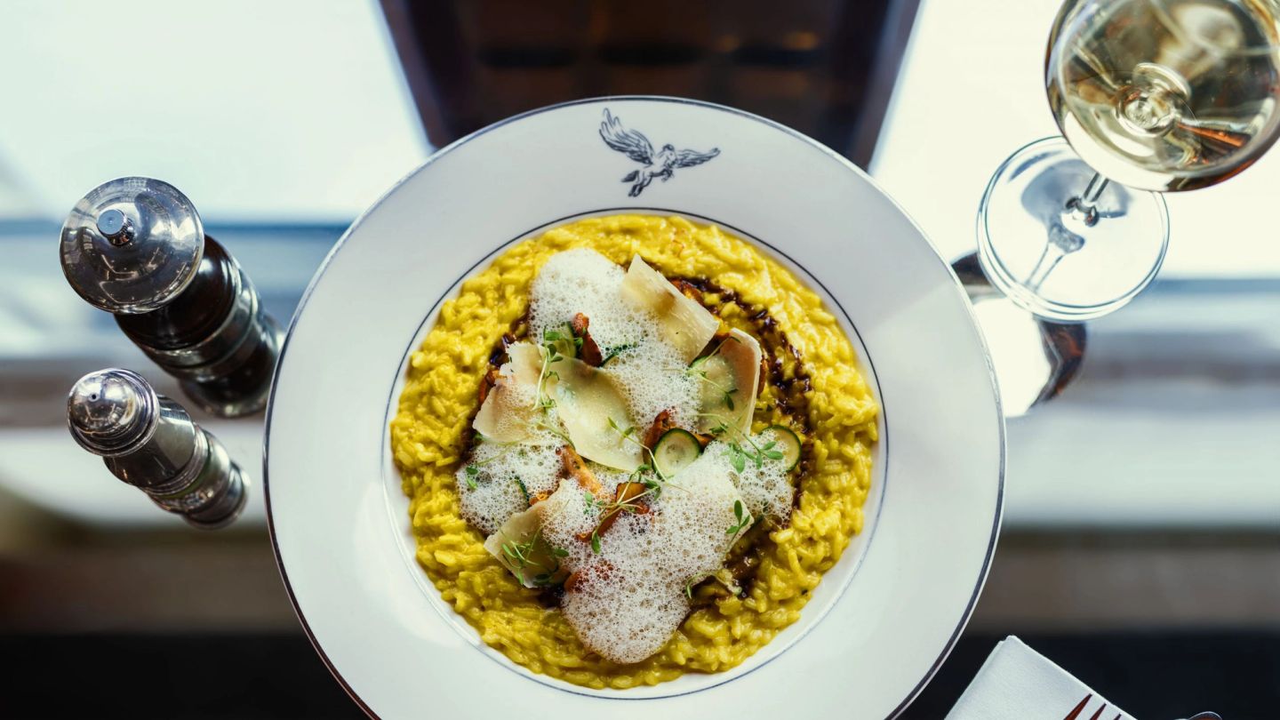 These 3 simple dishes are the best meals to cook on a dinner date