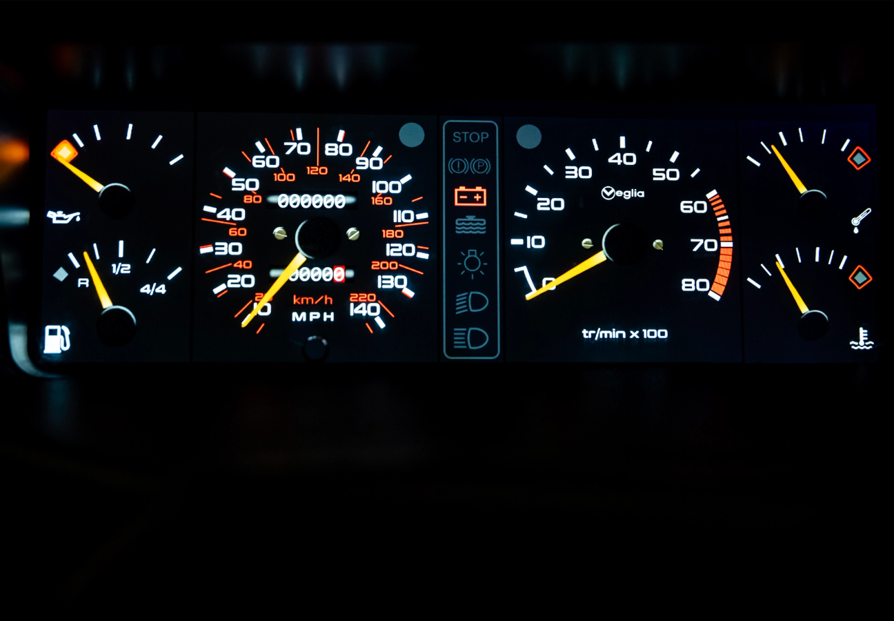 Peugeot 205 GTi Tolman Edition Dashbaord