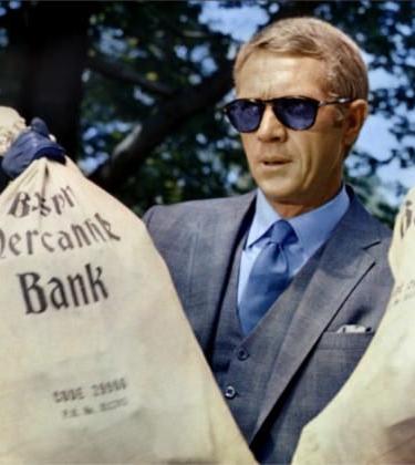 STYLE – The Most Iconic Sunglasses Of All Time