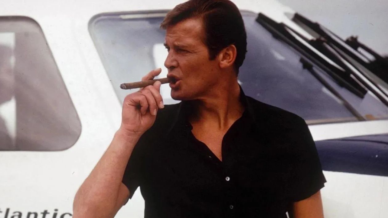 Here’s every cigar James Bond has ever smoked