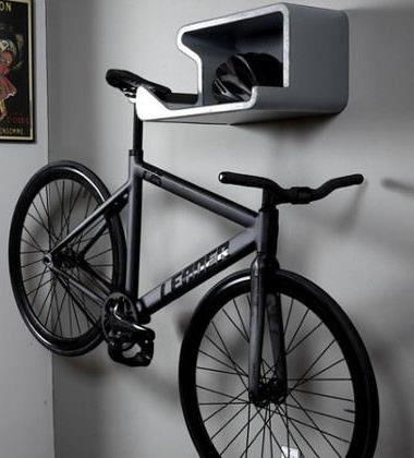 The City Gentleman’s Essential: The Shelfie Bike Mount