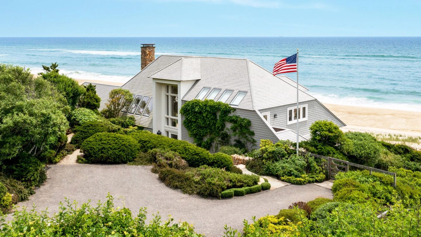 Property of the Week: 216 Old Montauk, Long Island