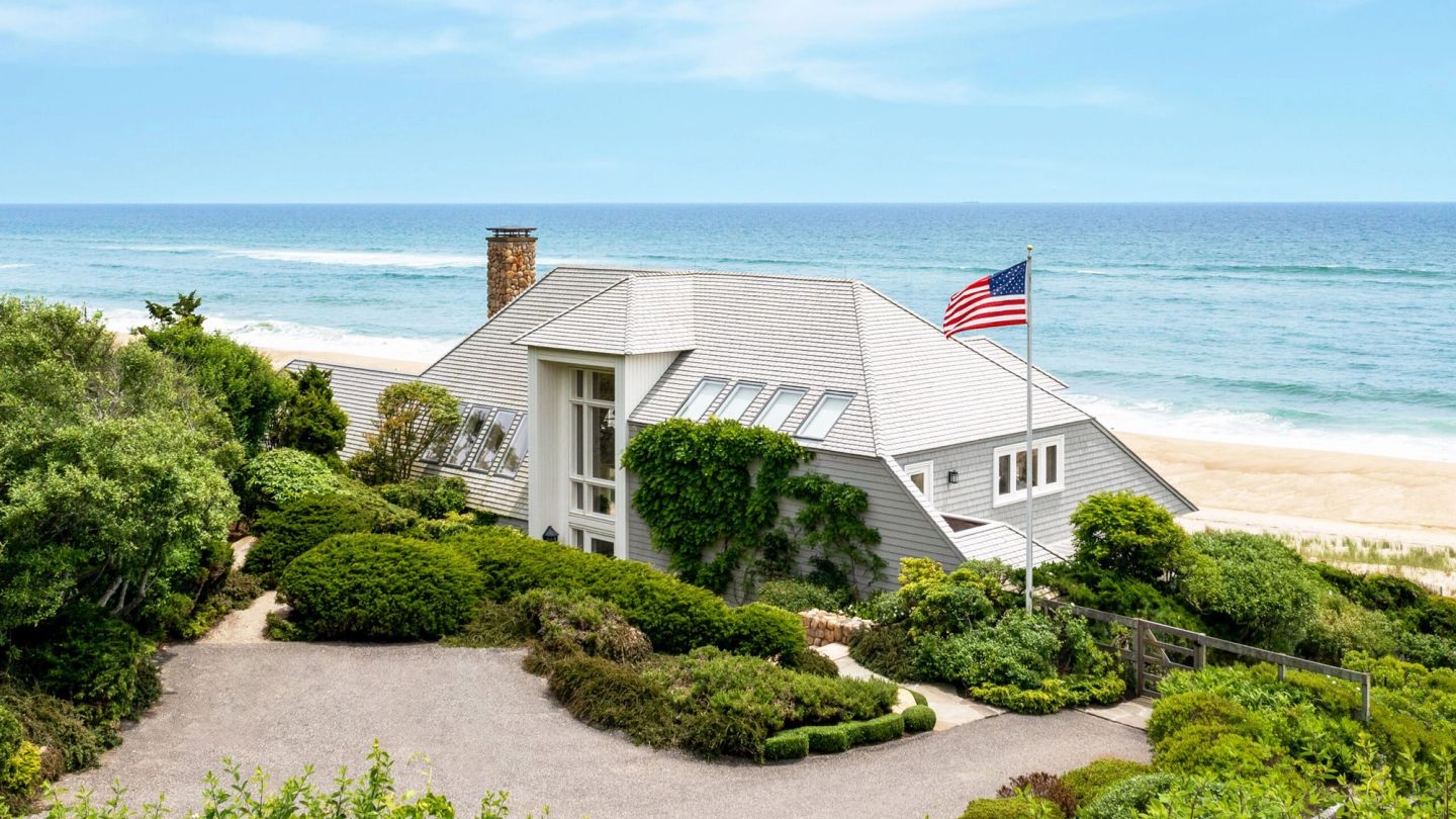 Property of the Week: 216 Old Montauk, Long Island