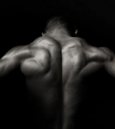 SPORT & FITNESS – 5 Tips for Building Stronger Shoulders
