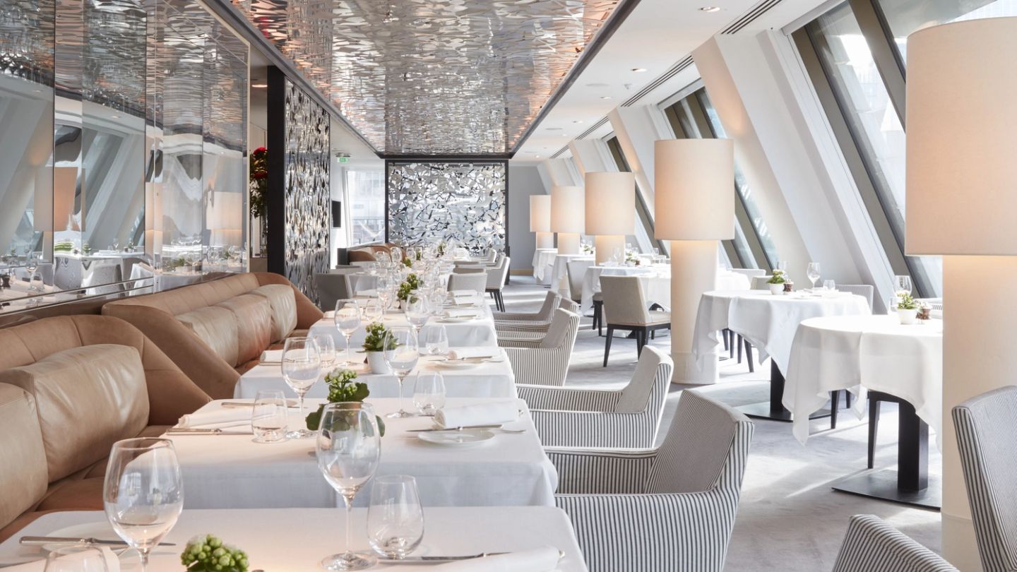 As a Clubhouse member, enjoy exclusive offers at the city’s finest restaurants