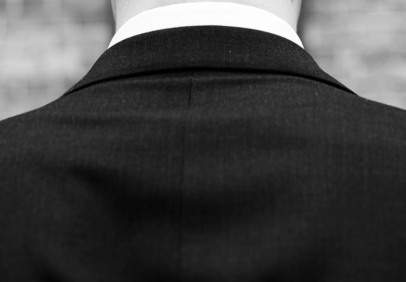 bodyguard dress code