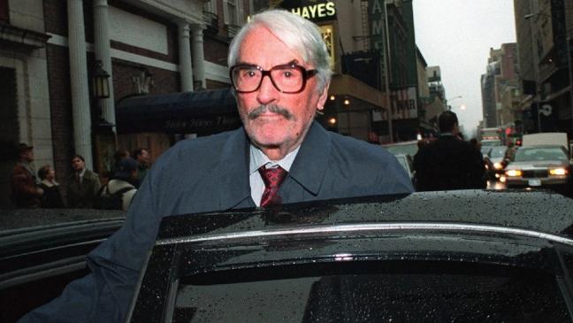 Actor Gregory Peck leaves a memorial gathering for director Alan Pakula in New York's Broadway theatre district Thursday, Feb. 4, 1999