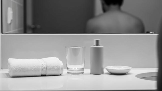 The Ideal Night Routine With Retinol