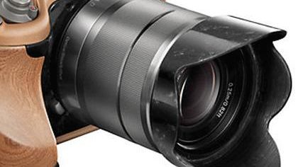 Tech – Lunar by Hasselblad