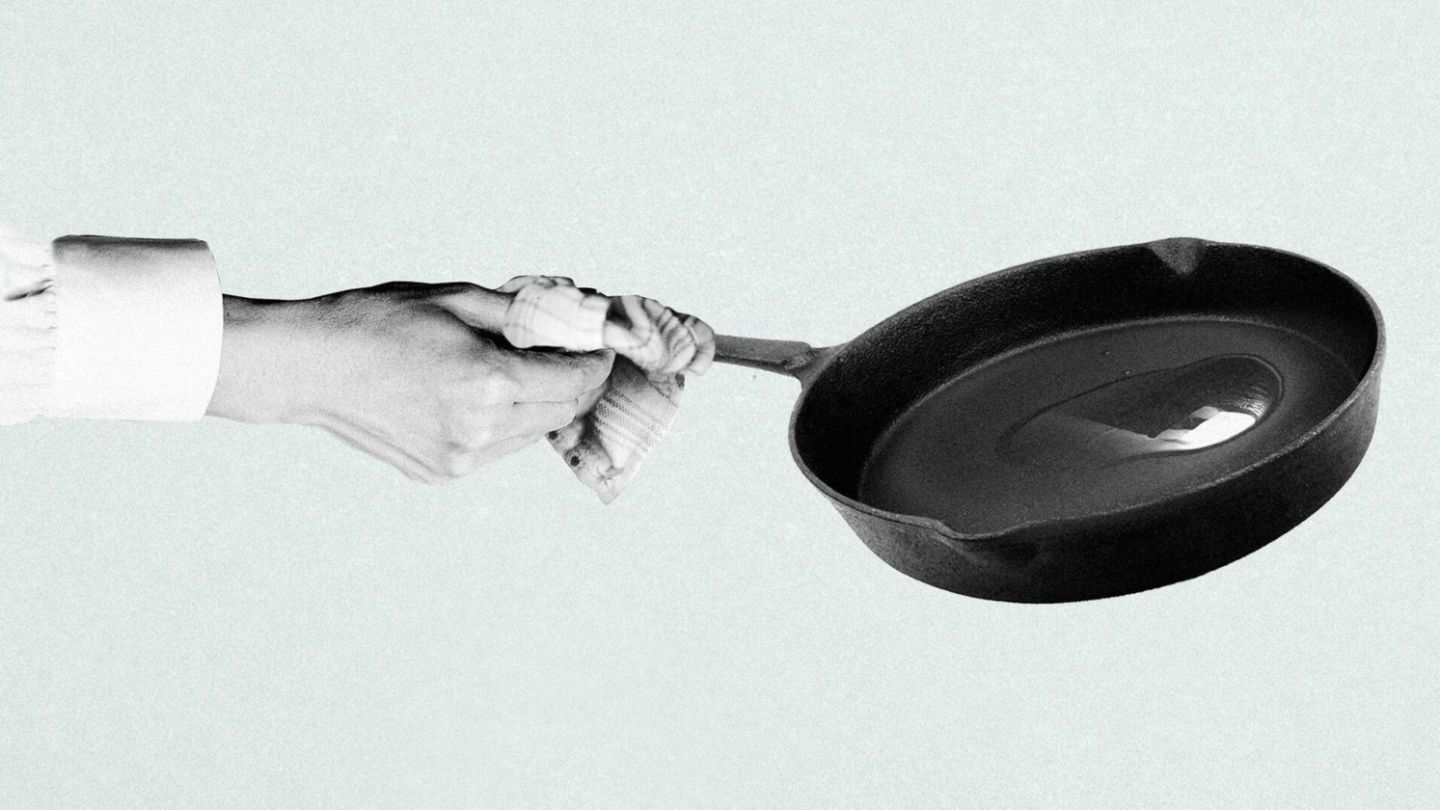 Here’s how to properly season your cast iron skillet
