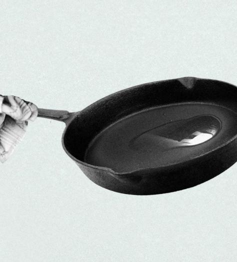 Here’s how to properly season your cast iron skillet