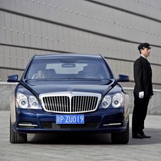 maybach history cars