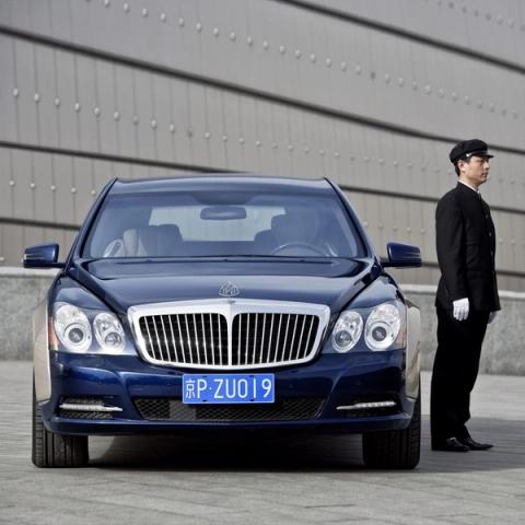 maybach history cars