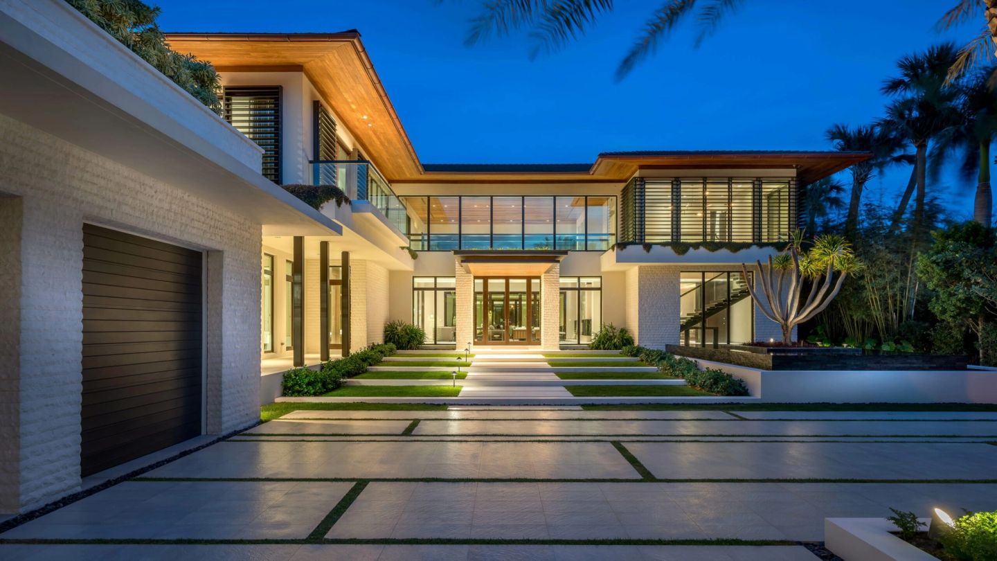 7 of the world’s best summer properties to buy