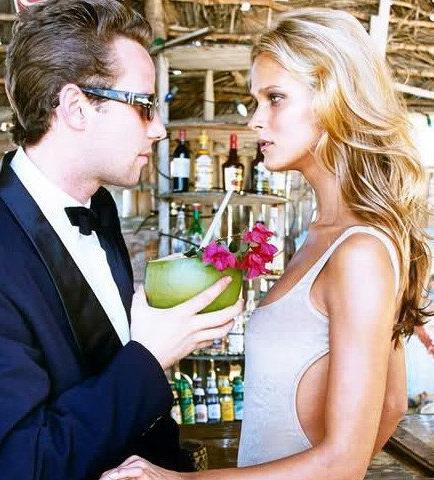 10 things your girlfriend wants you to do at summer parties
