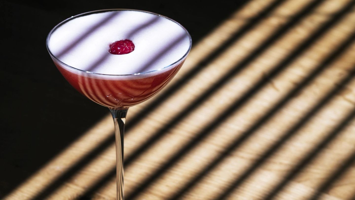 Cocktail of the Week: KOL’s Mezcal Clover Club