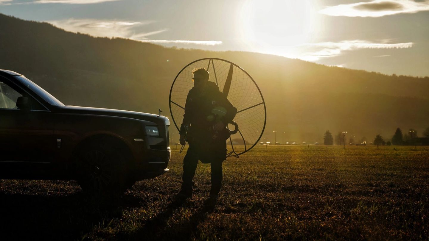 Going Boldly: Levison Wood takes to the skies