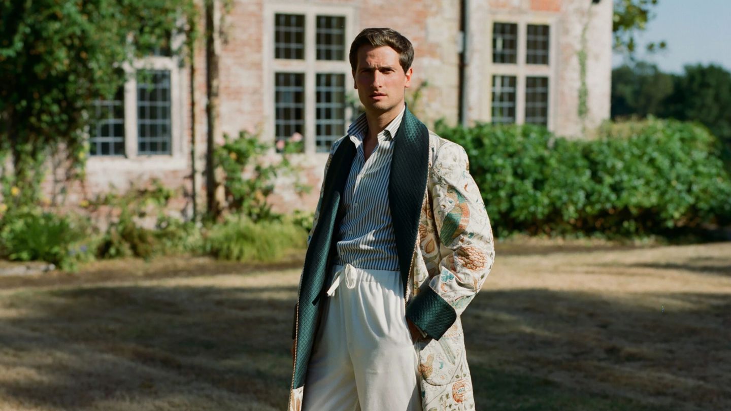 New & Lingwood’s AW22 collection shows the soft side of tailoring