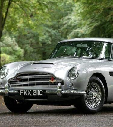 The classic cars we’d trade our firstborn for