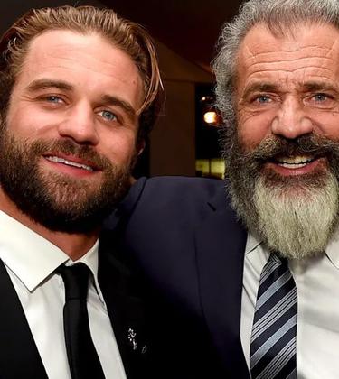 How to wear a beard with a suit