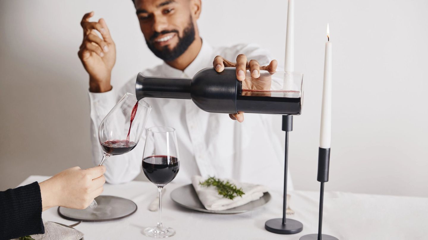 Here’s why every connoisseur needs an eto Wine Decanter