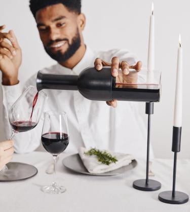 Here’s why every connoisseur needs an eto Wine Decanter