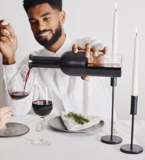 Here’s why every connoisseur needs an eto Wine Decanter